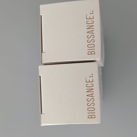 Biossance Squalane+ elderberry jelly cleanser,NWT,80 ml - Picture 3 of 3